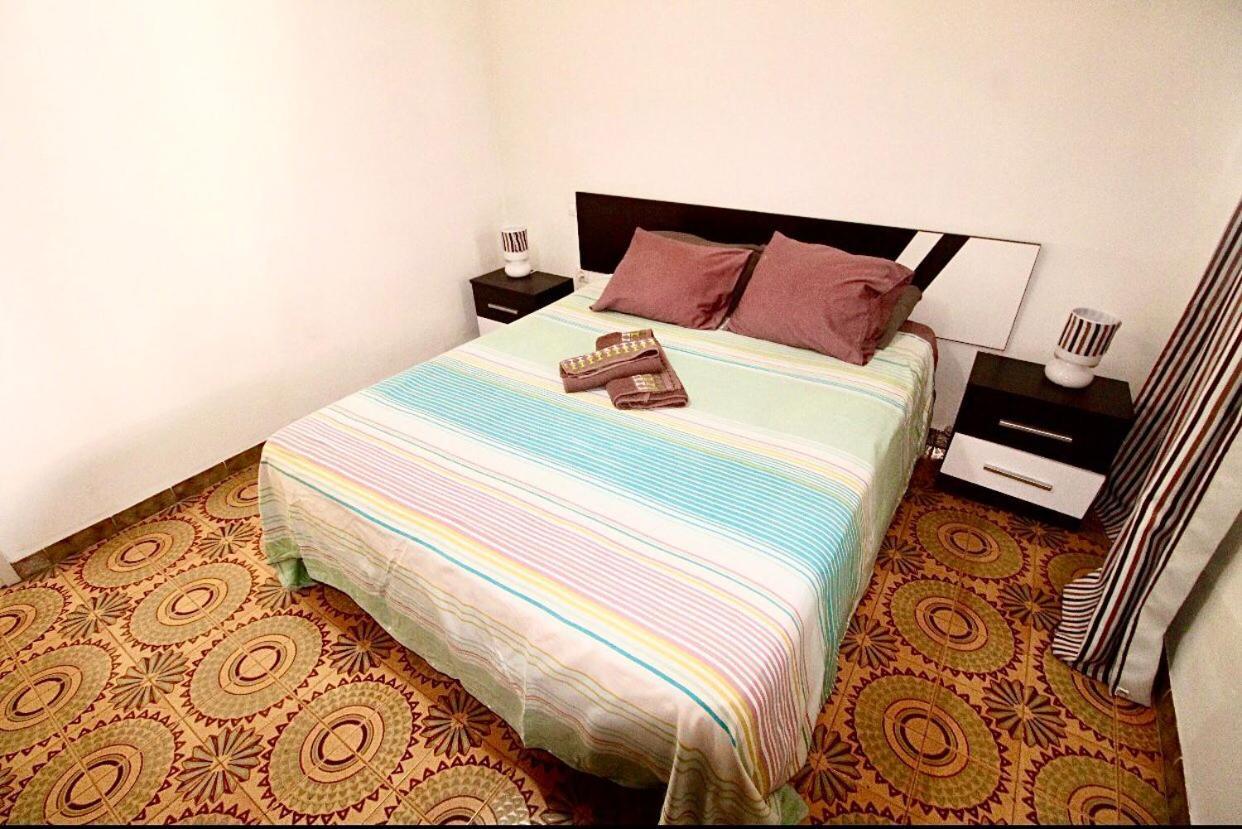 Playa Chica Apartment ปูแอร์โตเดลคาร์เมน ภายนอก รูปภาพ